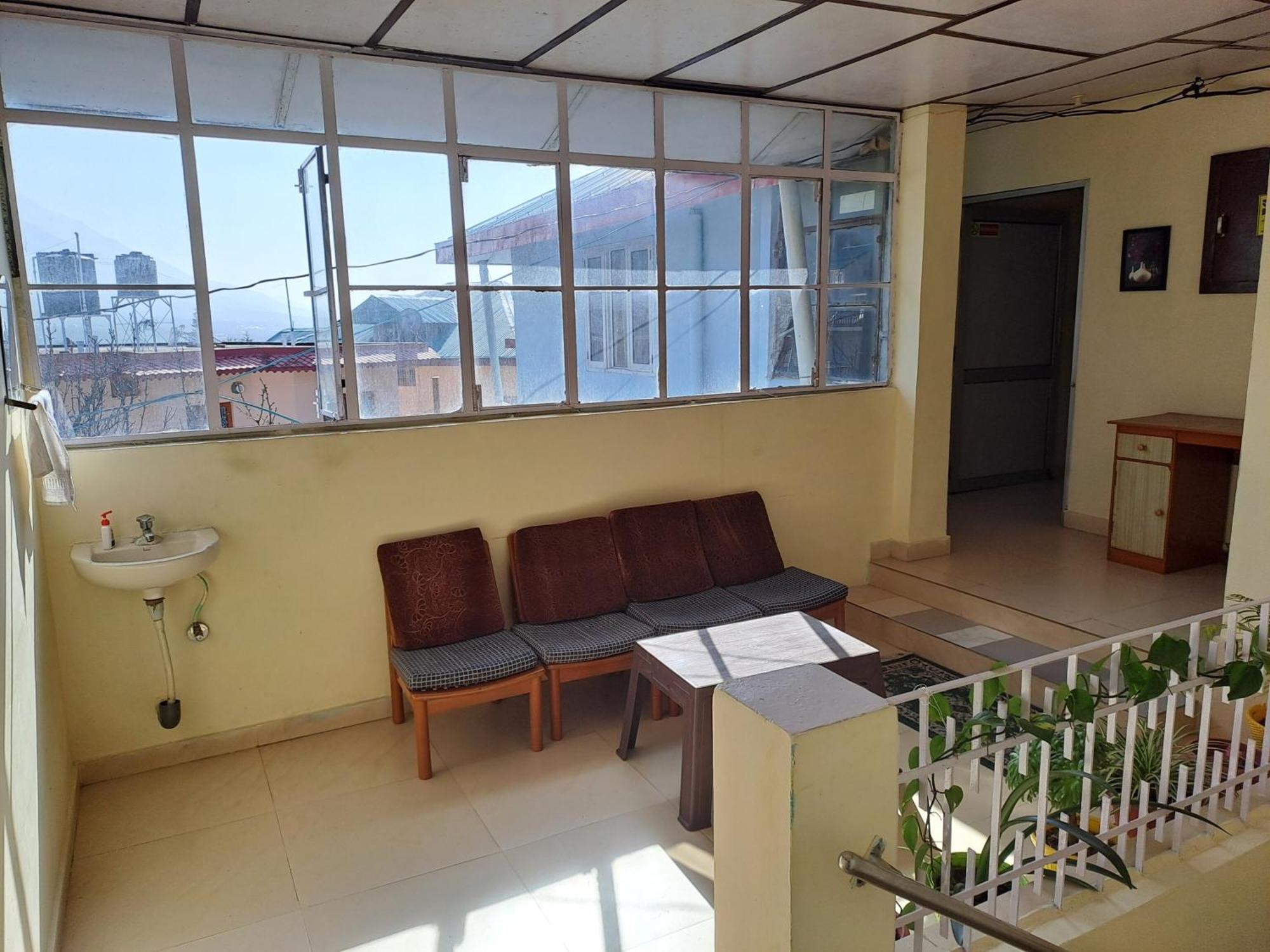 Super Hotel O Country Lodge Dharamshala Exterior photo